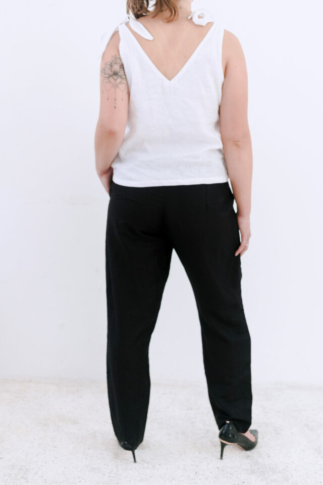 button pants back linen